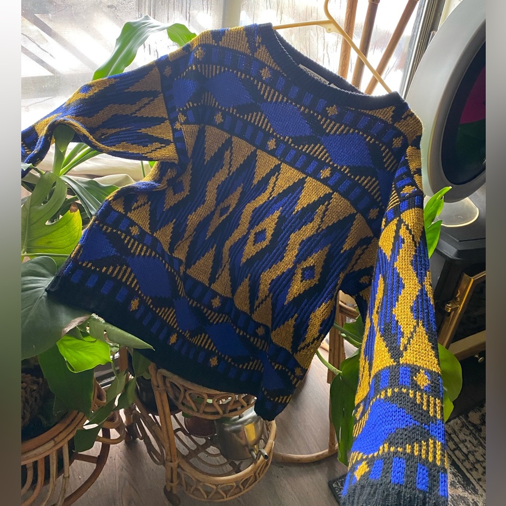 VINTAGE made in England Knitted Sweater- In Design Brand